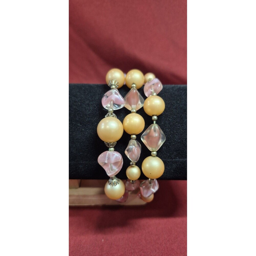 VTG Crown Trifari 3 Strand Bracelet Pink Lucite Faux Pearl Leaf Clasp 1950s MINT